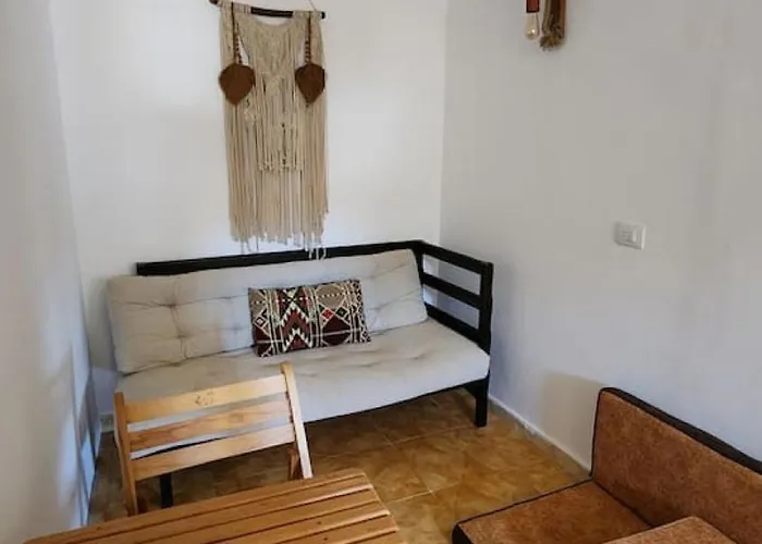 Nyaraló Solos Lair *
