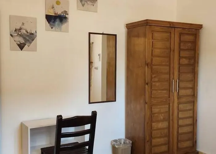 Solos Lair